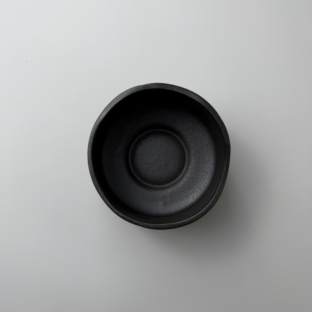 Ceramic matcha bowl (Chawan)